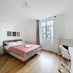 Appartement neuf, 4 Chambres ,Spacieux TV-WIFI