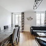 Appartement neuf, 4 Chambres ,Spacieux TV-WIFI